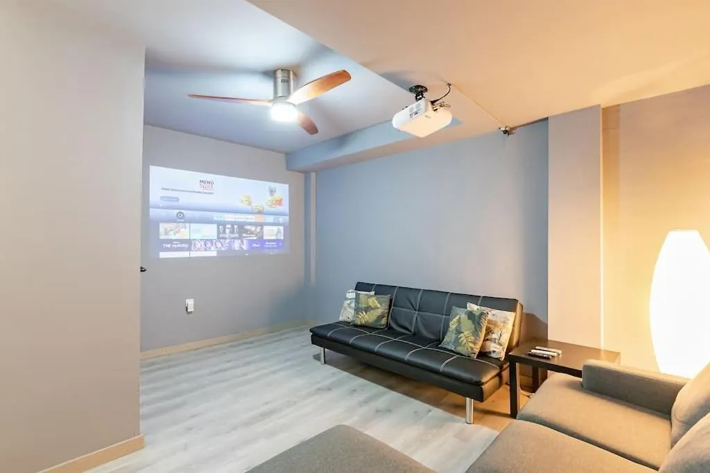 Family Holiday Home In Malaga 350M To Beach Rdr376 Sitio de Calahonda